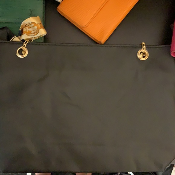 Black tote - Picture 2 of 3